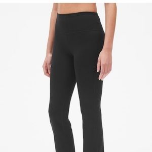 GapFit Blackout High Rise Studio Dance Pants
